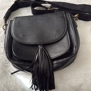 Black bag with short and long strap
